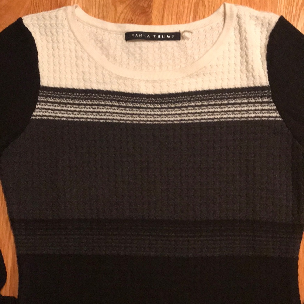 NWT Ivanka Trump Knit Dress - Small